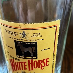White Horse Whiskey Glasses - Thumbnail 5